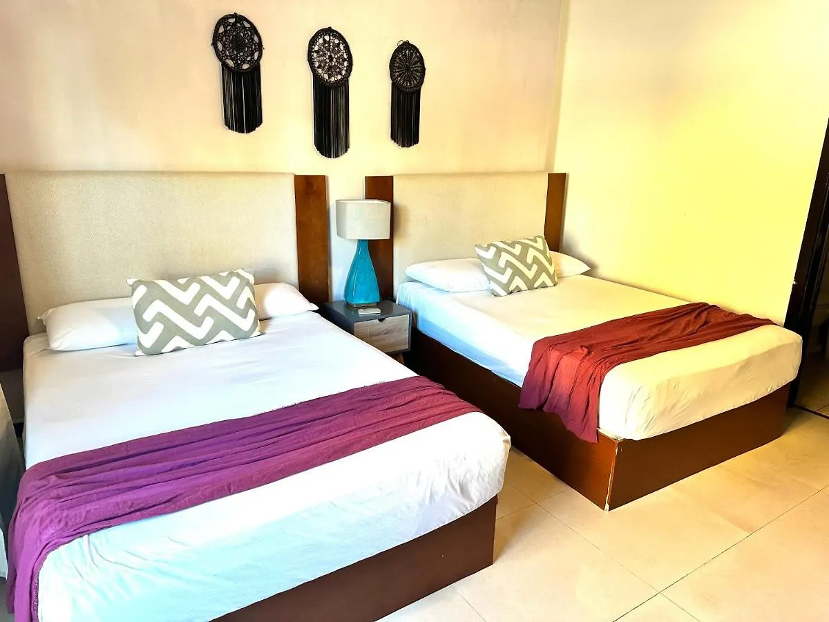Beautiful Luxury Downtown Apartment Playa del Carmen